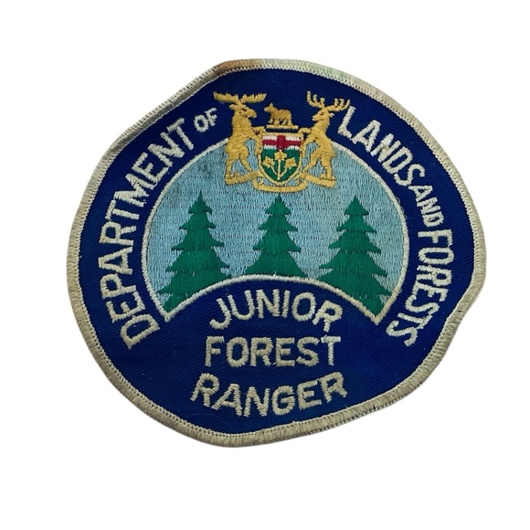 🐳 Junior Forest Ranger Patch - Picture 1 of 4